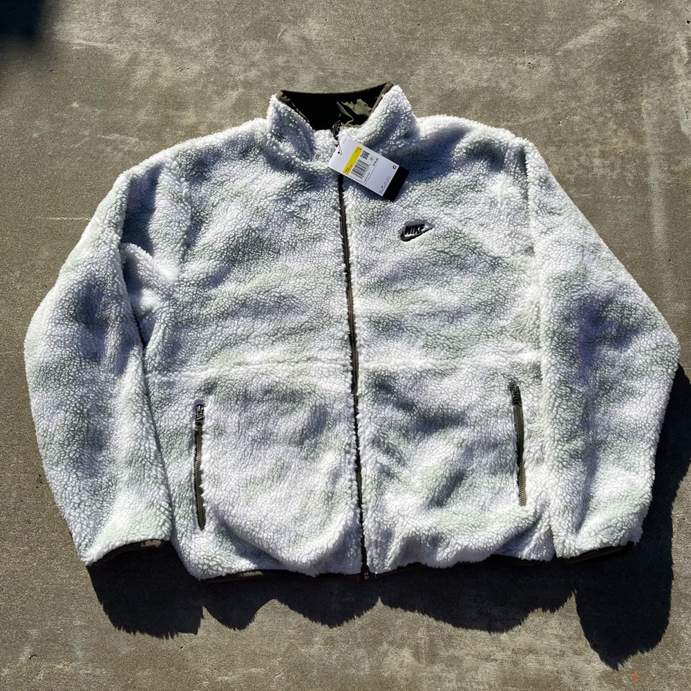 NWT Nike Sportswear Club Fleece+ Men's Reversible Winterized Bomber Jacket